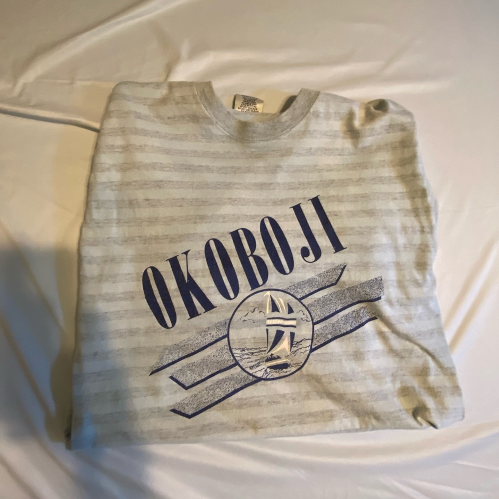 Vintage OKOBOJI shirt. Size M.